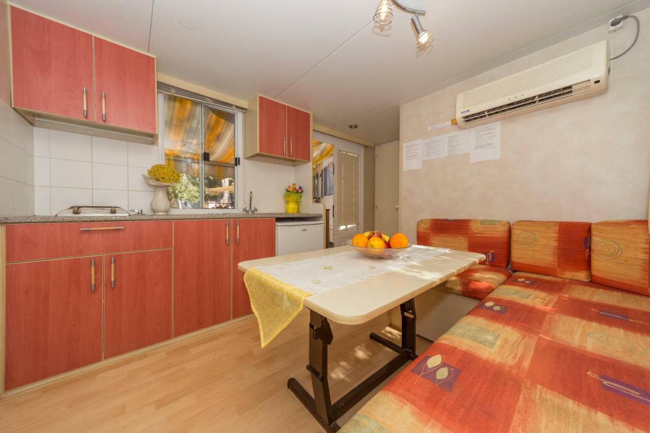 Diana & Josip Mobile Homes Biograd Na Moru Eksteriør billede